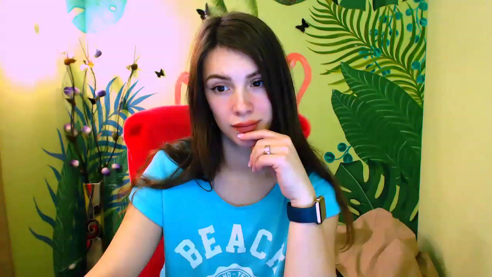 Gallery image thumbnail from MiaRoony's myfreecams stream on, 11/21/2022, 13:43 image 4 of 20