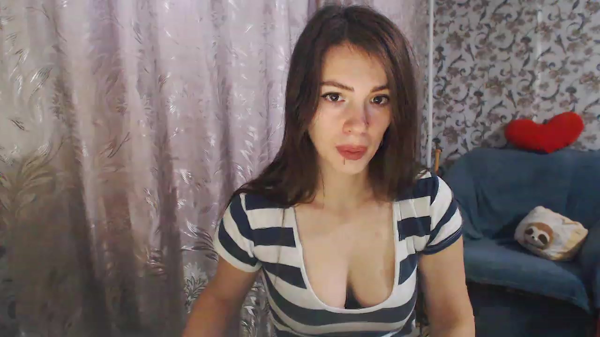 Gallery image thumbnail from MiaRoony's myfreecams stream on, 11/22/2022, 08:52 image 1 of 20