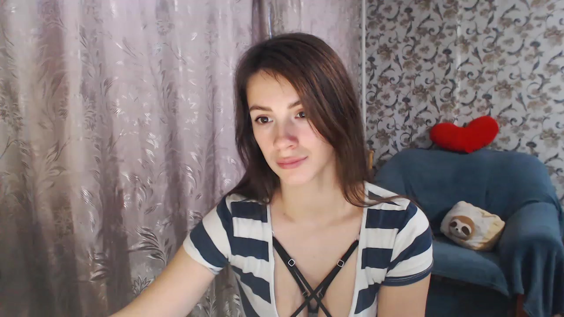Gallery image thumbnail from MiaRoony's myfreecams stream on, 11/22/2022, 12:02 image 7 of 20