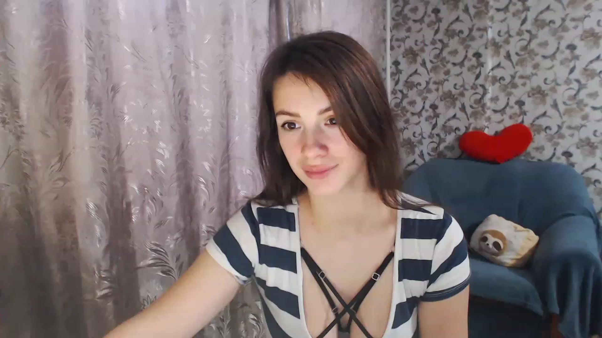 Gallery image thumbnail from MiaRoony's myfreecams stream on, 11/22/2022, 12:02 image 6 of 20