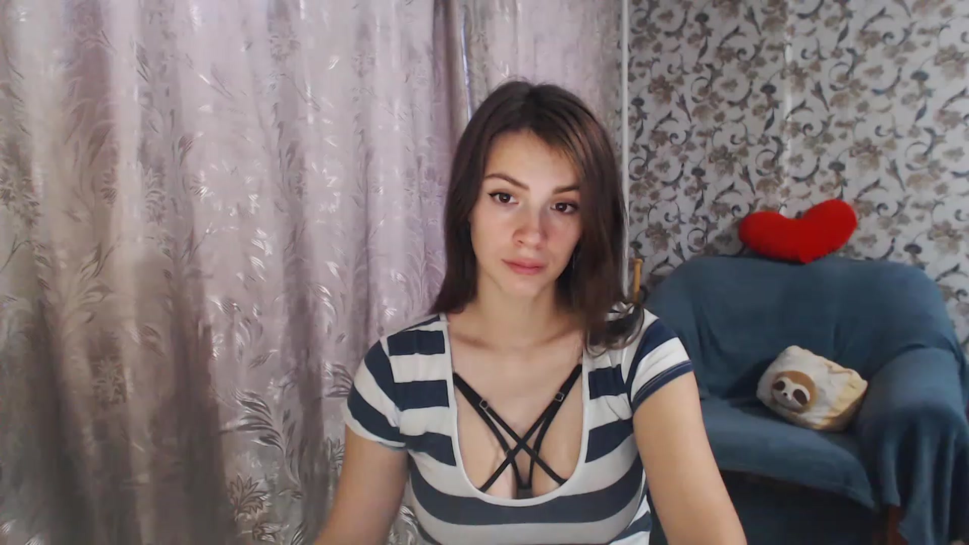 Gallery image thumbnail from MiaRoony's myfreecams stream on, 11/22/2022, 12:02 image 12 of 20