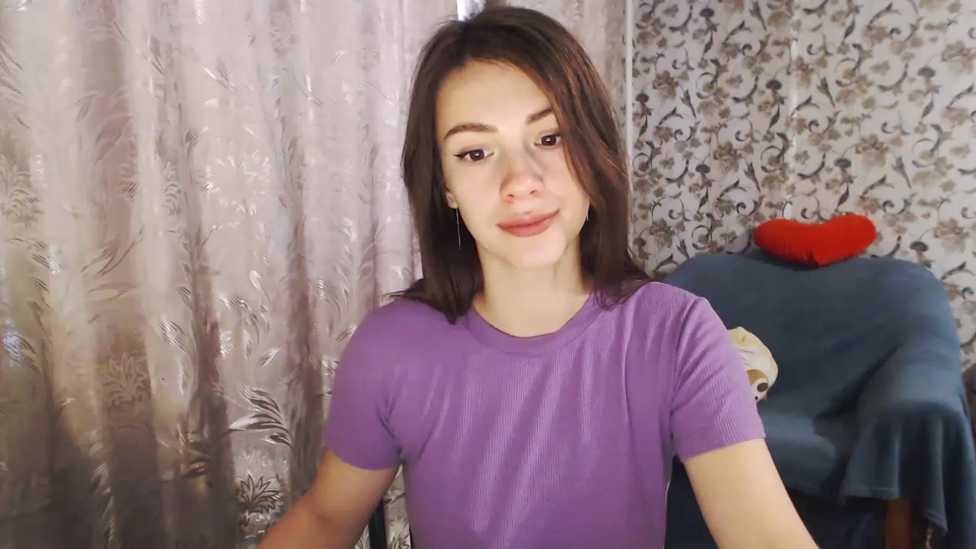 Gallery image thumbnail from MiaRoony's myfreecams stream on, 11/23/2022, 07:06 image 19 of 20
