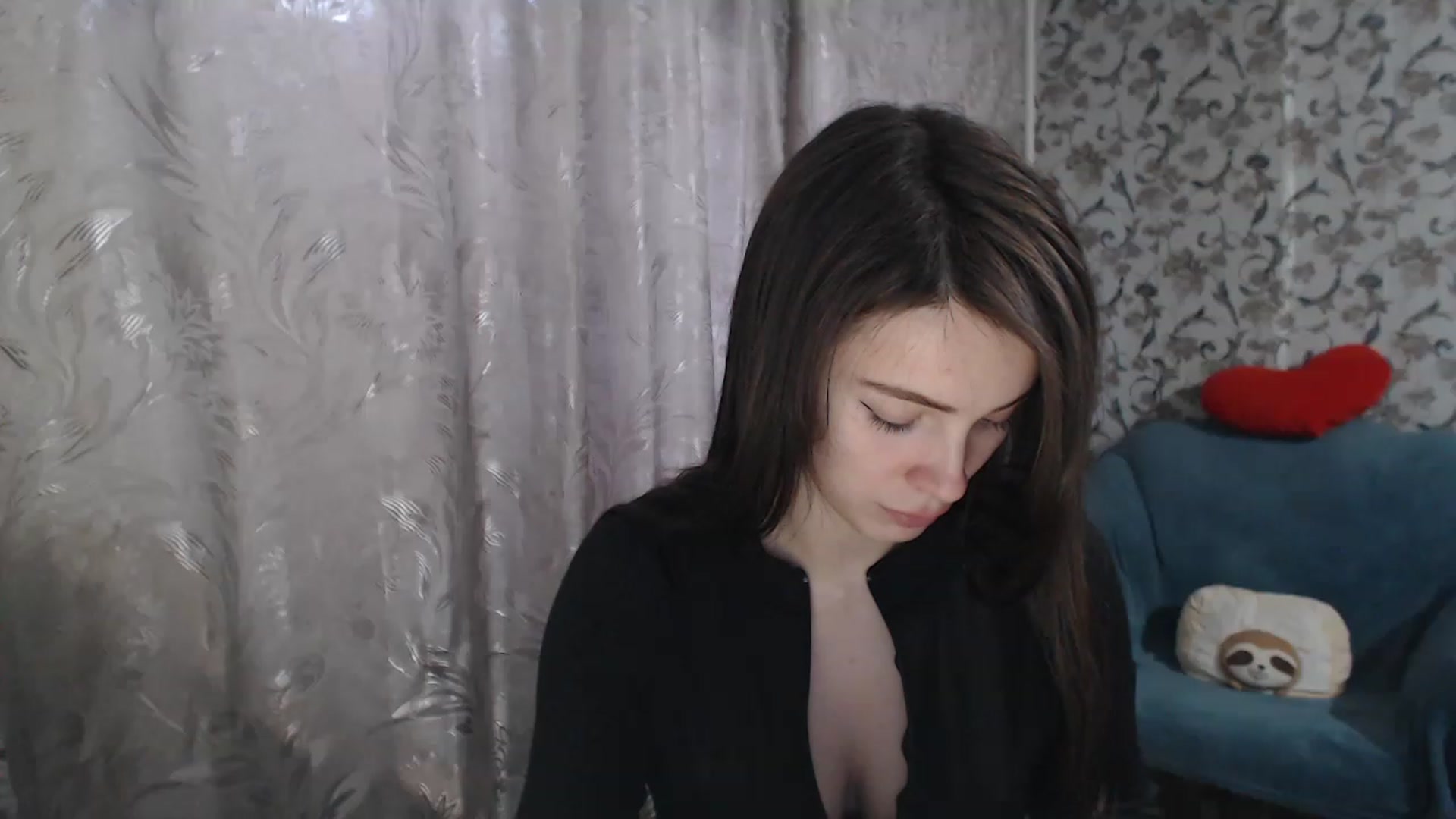 Gallery image thumbnail from MiaRoony's myfreecams stream on, 11/25/2022, 13:02 image 7 of 20