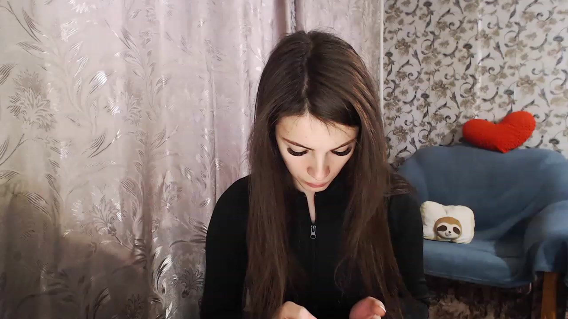 Gallery image thumbnail from MiaRoony's myfreecams stream on, 11/27/2022, 12:04 image 3 of 20