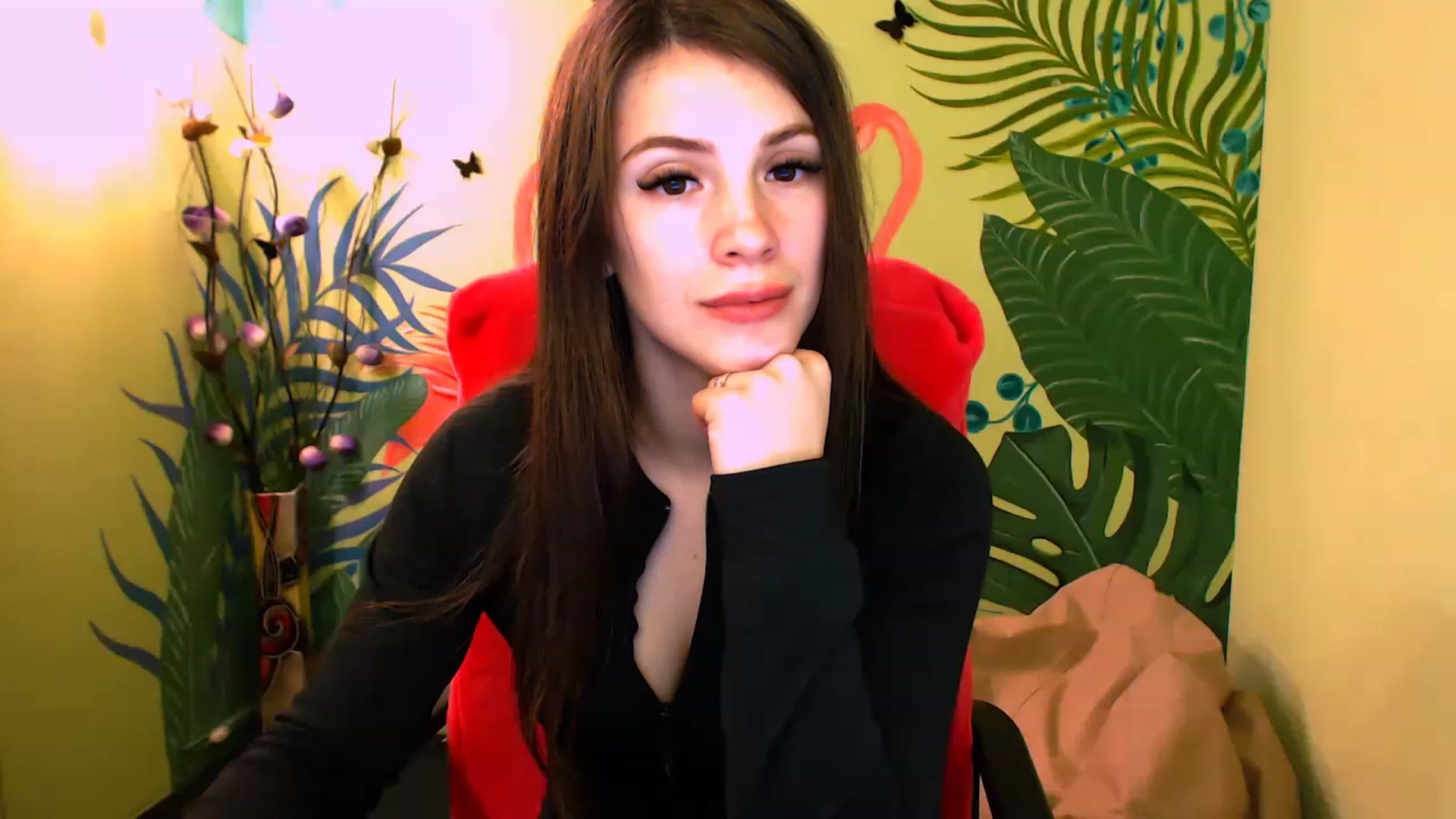 Gallery image thumbnail from MiaRoony's myfreecams stream on, 11/29/2022, 11:20 image 20 of 20