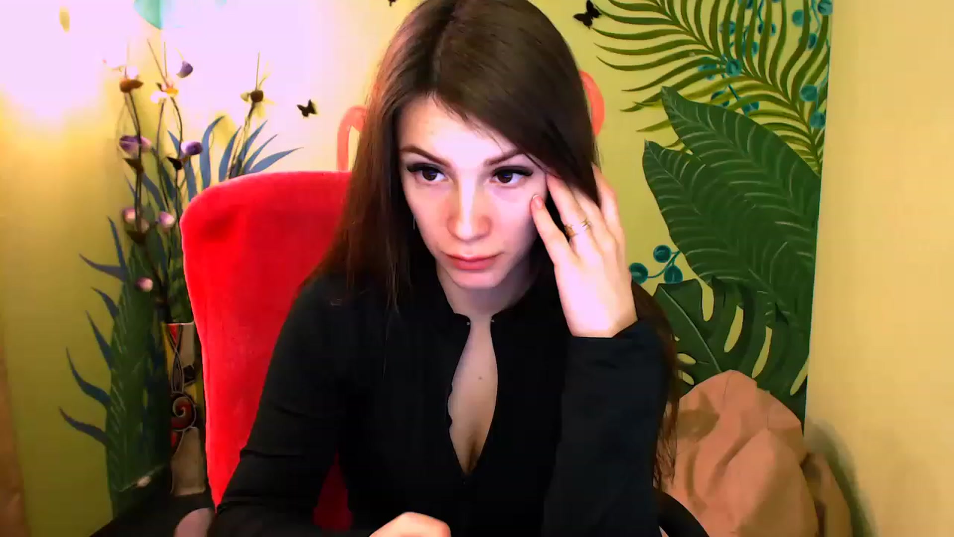 Gallery image thumbnail from MiaRoony's myfreecams stream on, 11/29/2022, 13:12 image 2 of 20