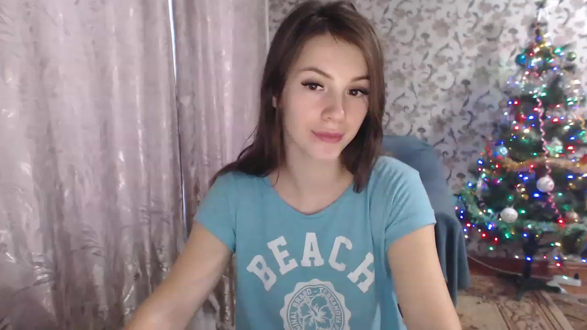 Gallery image thumbnail from MiaRoony's myfreecams stream on, 12/26/2022, 11:27 image 13 of 20