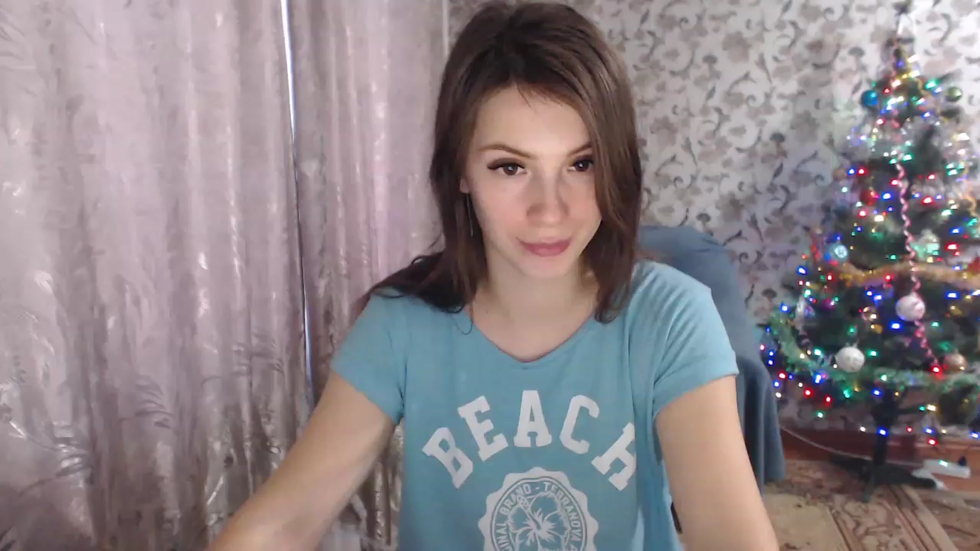 Gallery image thumbnail from MiaRoony's myfreecams stream on, 12/26/2022, 11:27 image 12 of 20