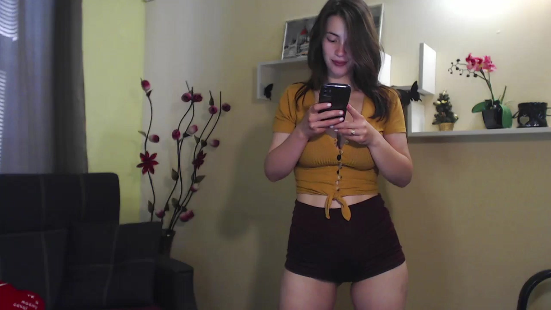 Gallery image thumbnail from MiaRoony's myfreecams stream on, 06/09/2024, 12:09 image 20 of 20