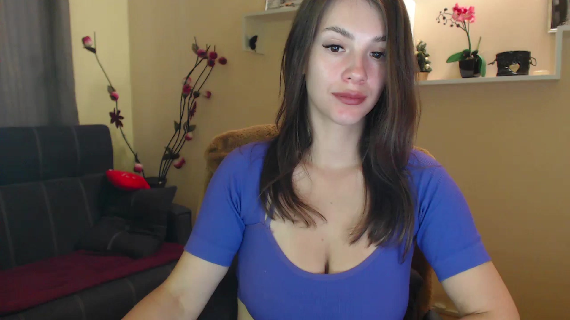Gallery image thumbnail from MiaRoony's myfreecams stream on, 08/15/2024, 09:55 image 4 of 20