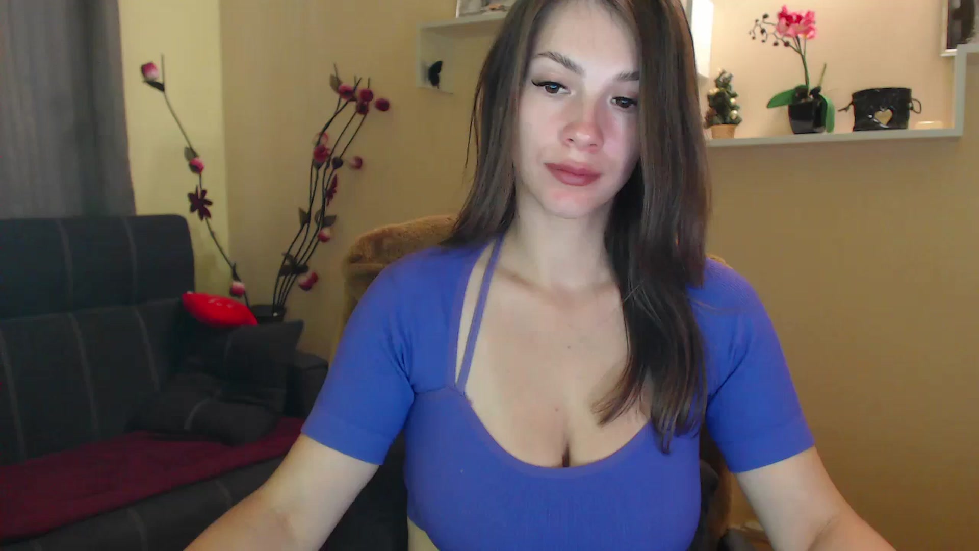 Gallery image thumbnail from MiaRoony's myfreecams stream on, 08/15/2024, 09:55 image 5 of 20