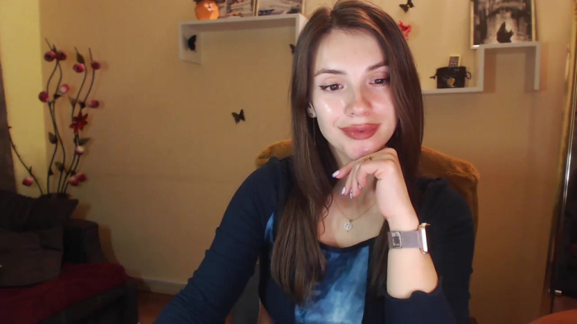Gallery image thumbnail from MiaRoony's myfreecams stream on, 10/28/2024, 15:02 image 11 of 20