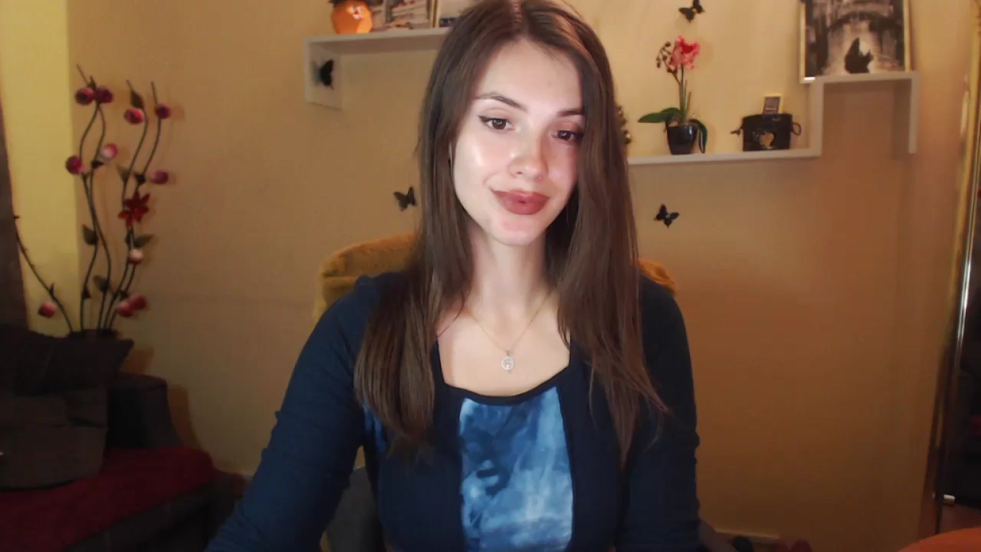 Gallery image thumbnail from MiaRoony's myfreecams stream on, 10/28/2024, 15:02 image 10 of 20