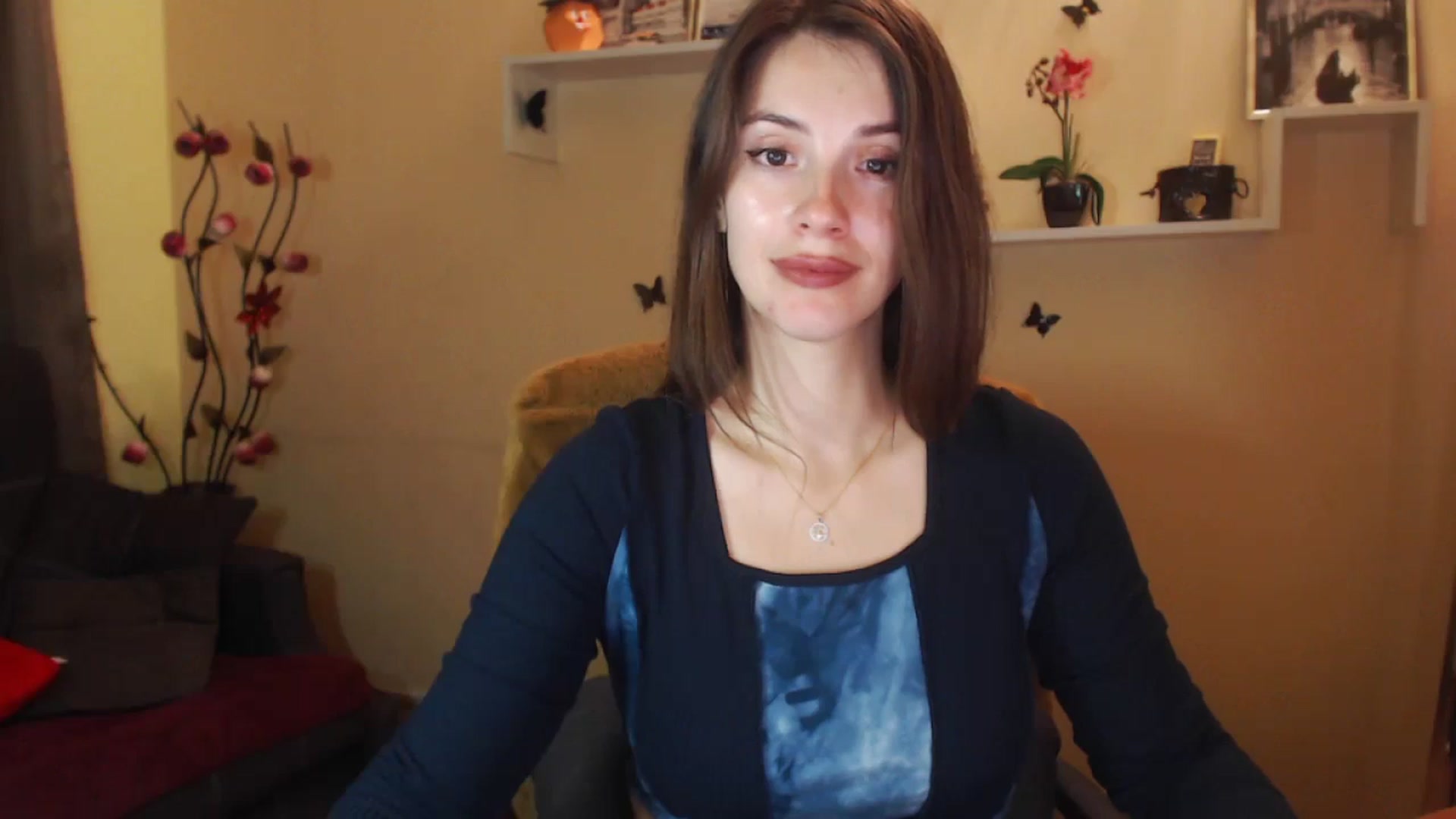 Gallery image thumbnail from MiaRoony's myfreecams stream on, 10/28/2024, 15:02 image 6 of 20