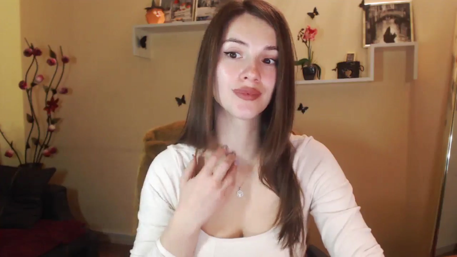 Gallery image thumbnail from MiaRoony's myfreecams stream on, 11/10/2024, 12:50 image 11 of 20