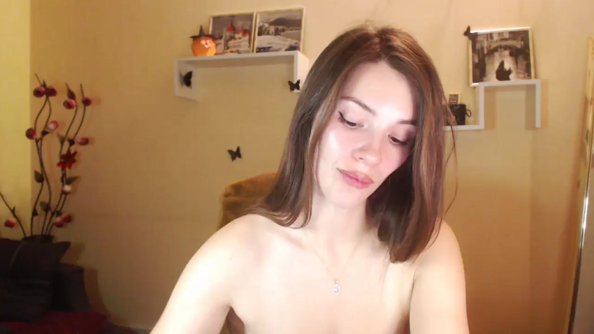 Gallery image thumbnail from MiaRoony's myfreecams stream on, 11/10/2024, 15:50 image 14 of 20
