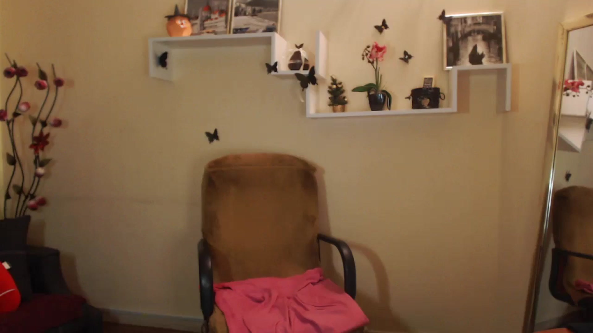 Gallery image thumbnail from MiaRoony's myfreecams stream on, 11/24/2024, 15:11 image 9 of 20