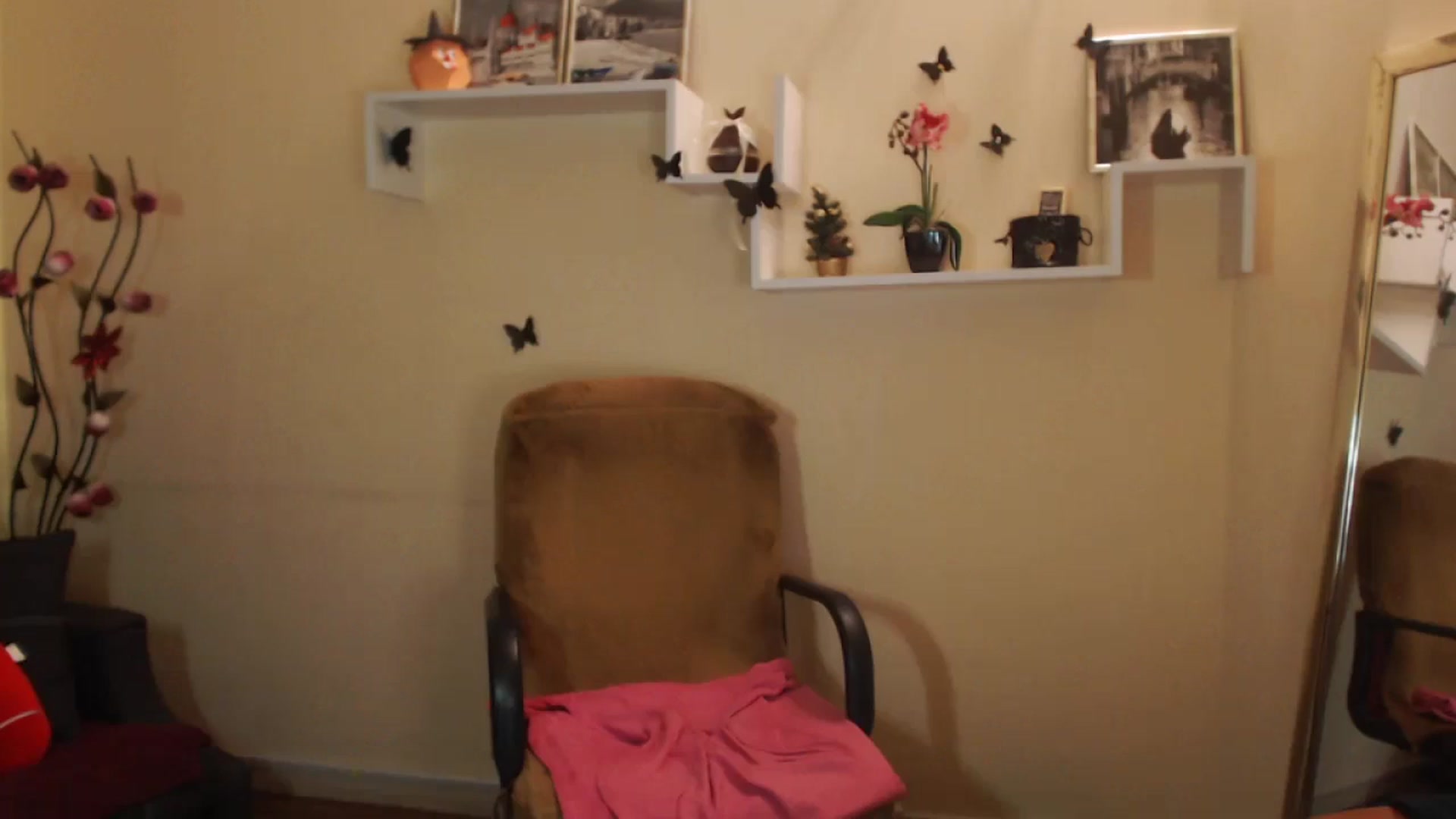 Gallery image thumbnail from MiaRoony's myfreecams stream on, 11/24/2024, 15:11 image 8 of 20