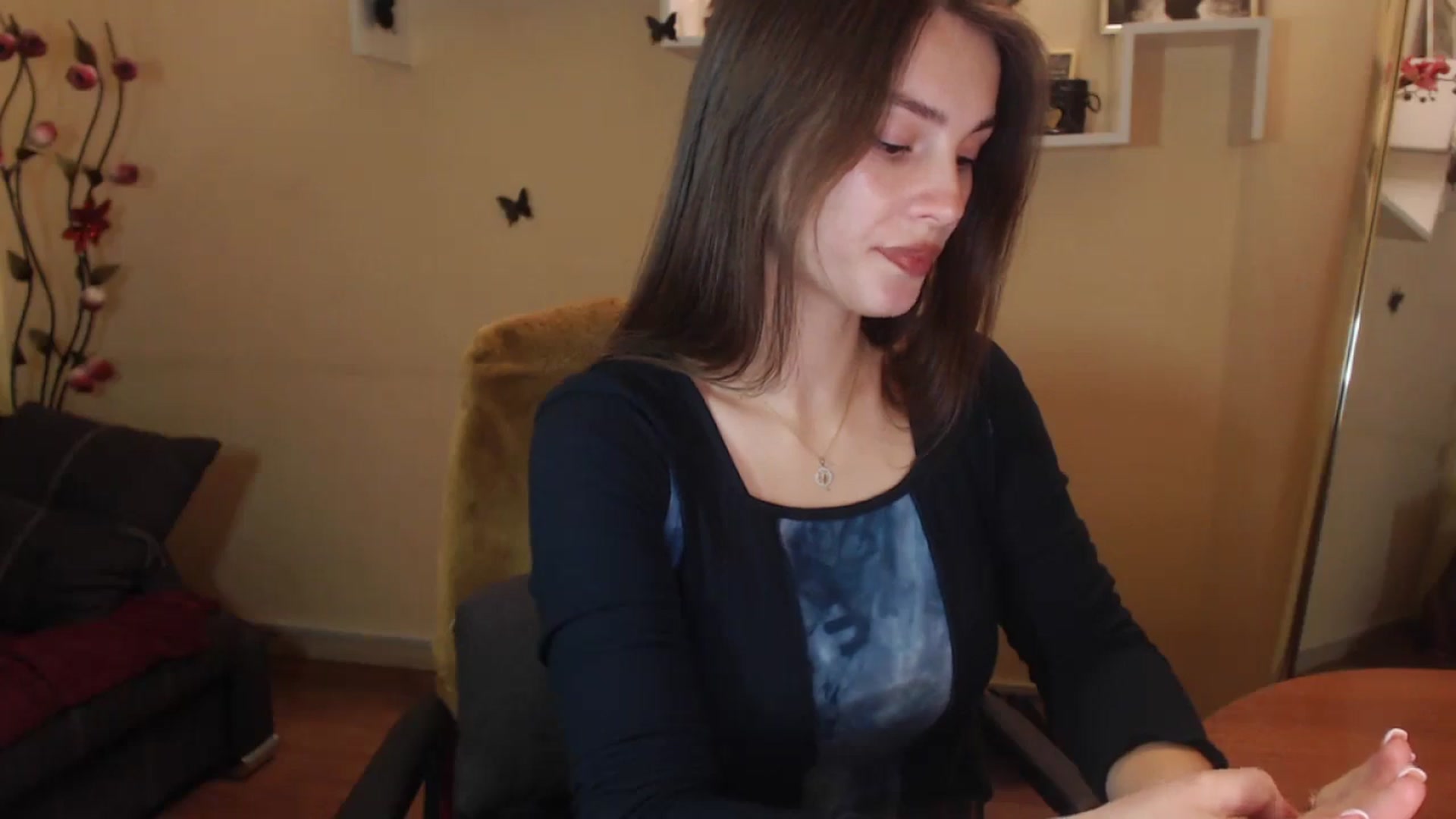 Gallery image thumbnail from MiaRoony's myfreecams stream on, 11/26/2024, 15:43 image 14 of 20