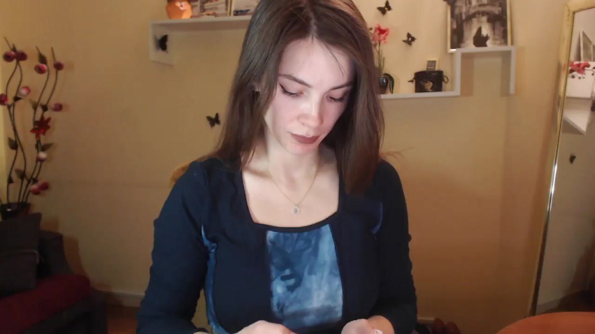 Gallery image thumbnail from MiaRoony's myfreecams stream on, 11/29/2024, 15:16 image 13 of 20