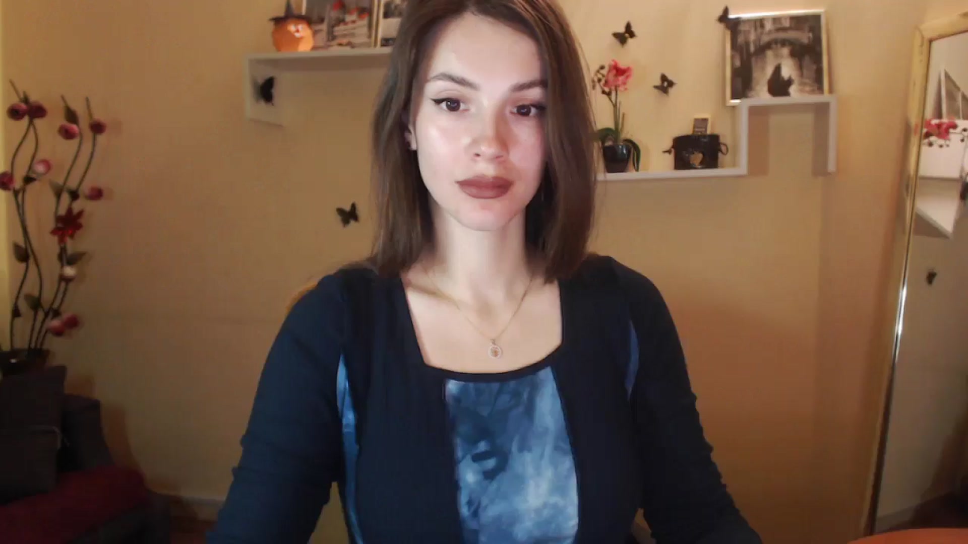 Gallery image thumbnail from MiaRoony's myfreecams stream on, 11/29/2024, 15:16 image 17 of 20
