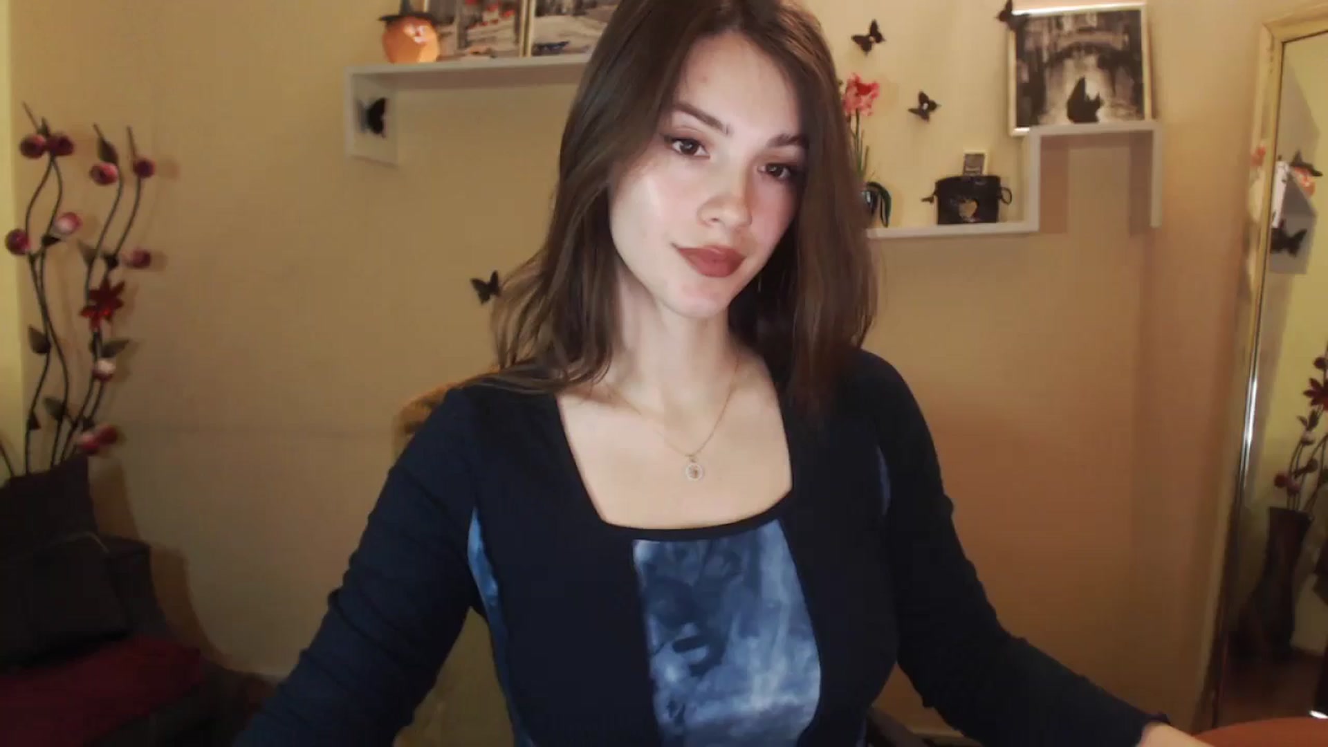 Gallery image thumbnail from MiaRoony's myfreecams stream on, 12/05/2024, 11:57 image 20 of 20