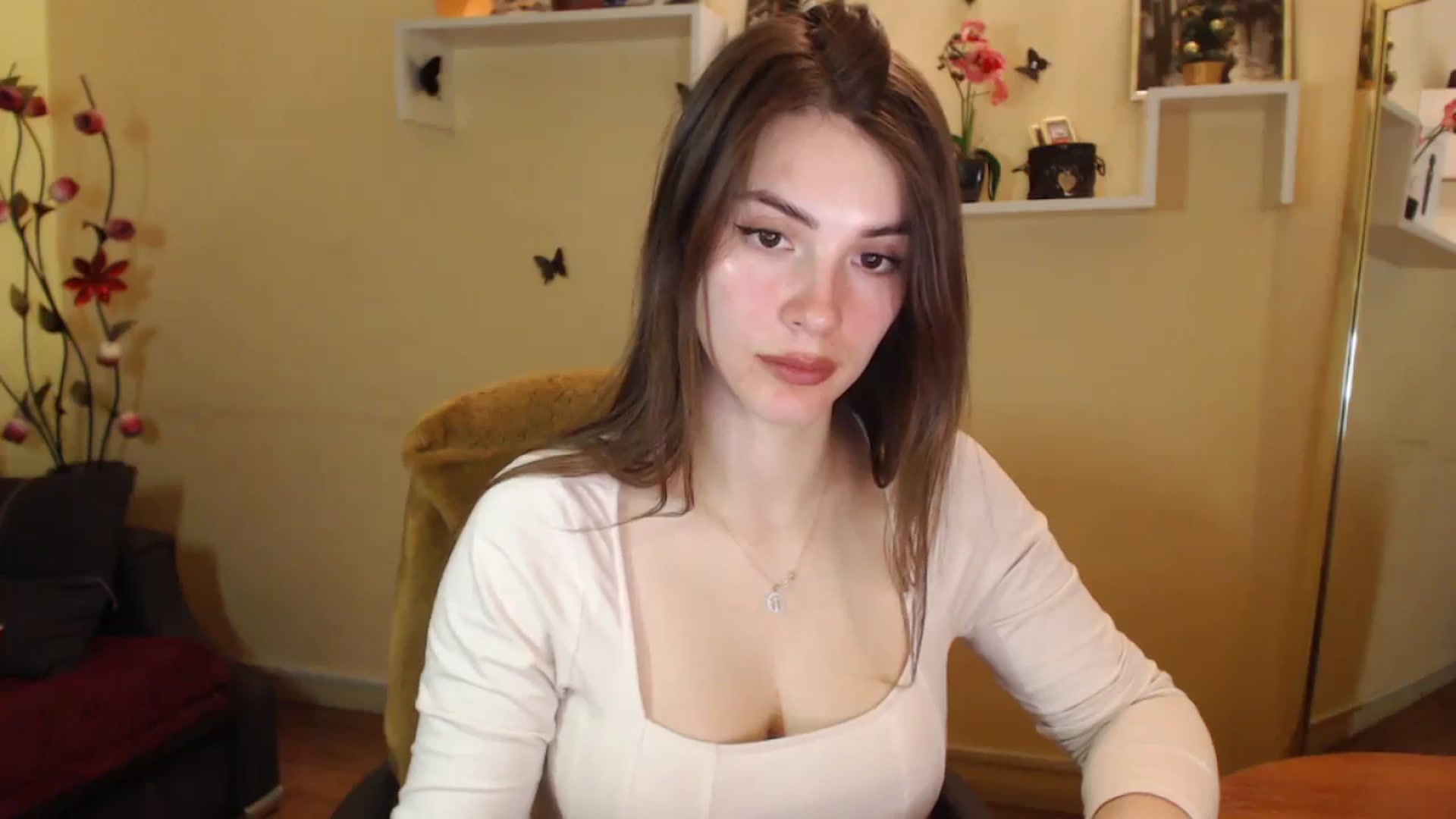 Gallery image thumbnail from MiaRoony's myfreecams stream on, 01/19/2025, 14:57 image 13 of 20