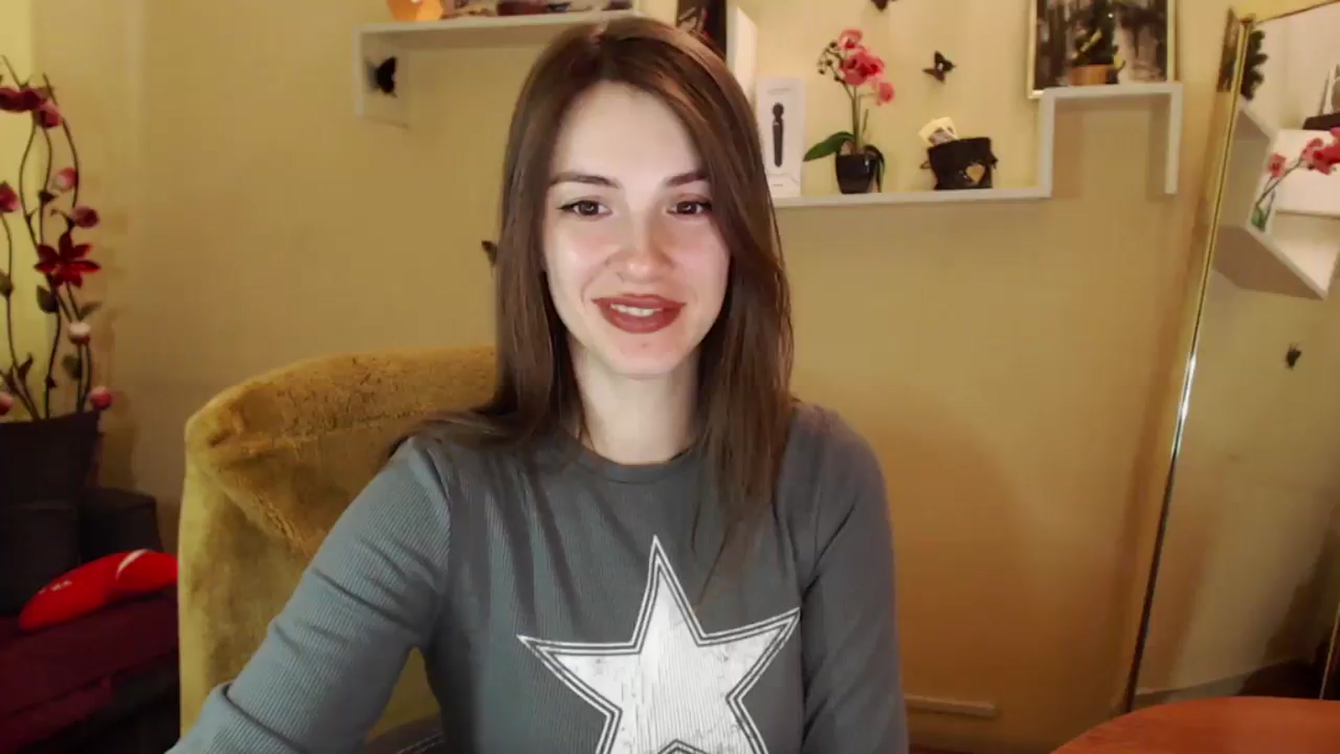 Gallery image thumbnail from MiaRoony's myfreecams stream on, 03/07/2025, 11:45 image 19 of 20