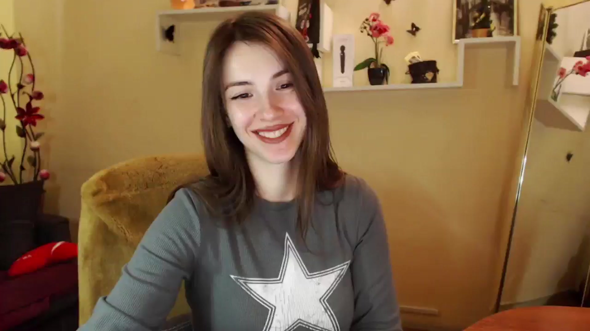Gallery image thumbnail from MiaRoony's myfreecams stream on, 03/07/2025, 11:45 image 16 of 20