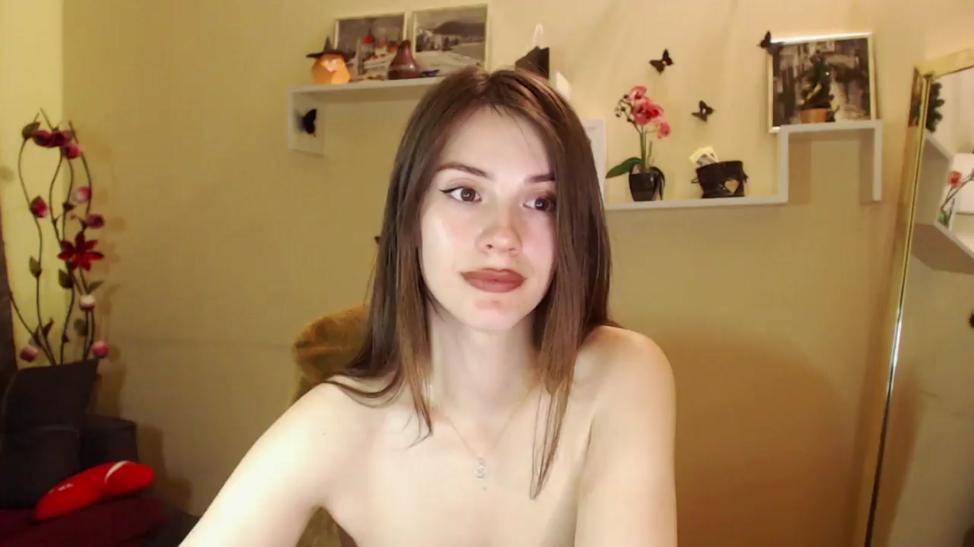 Gallery image thumbnail from MiaRoony's myfreecams stream on, 03/07/2025, 14:29 image 14 of 20