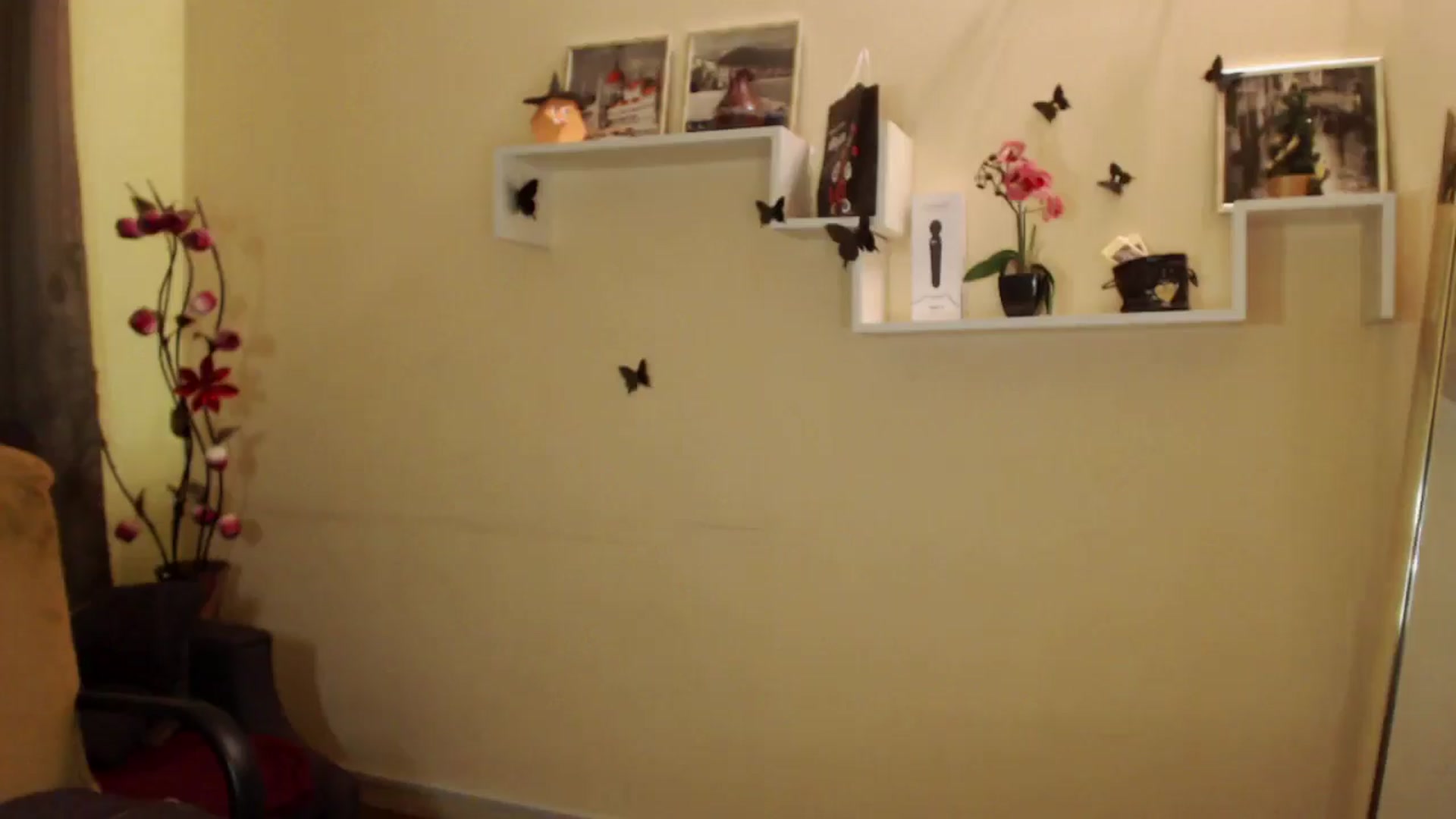 Gallery image thumbnail from MiaRoony's myfreecams stream on, 03/29/2025, 12:10 image 12 of 20