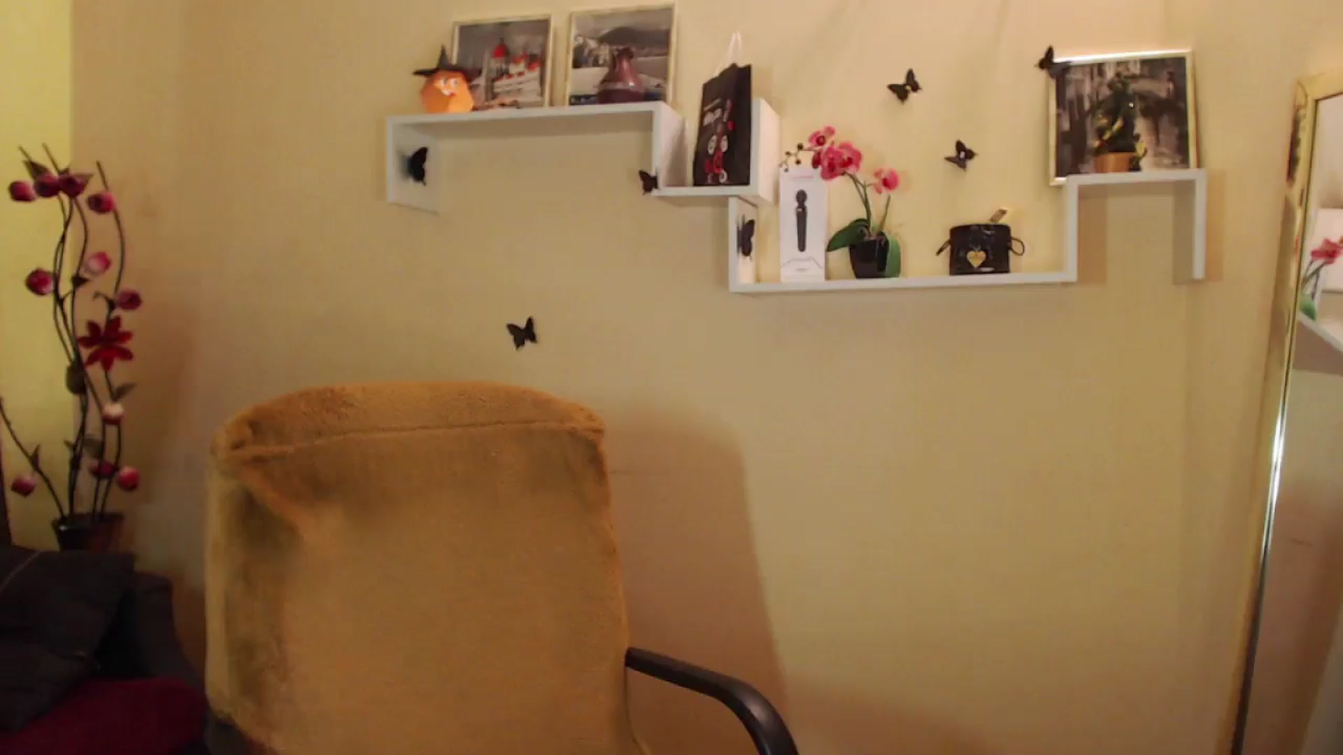 Gallery image thumbnail from MiaRoony's myfreecams stream on, 05/29/2025, 11:52 image 20 of 20