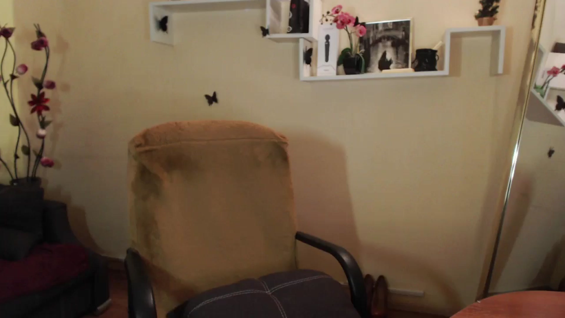 Gallery image thumbnail from MiaRoony's myfreecams stream on, 06/16/2025, 11:36 image 18 of 20