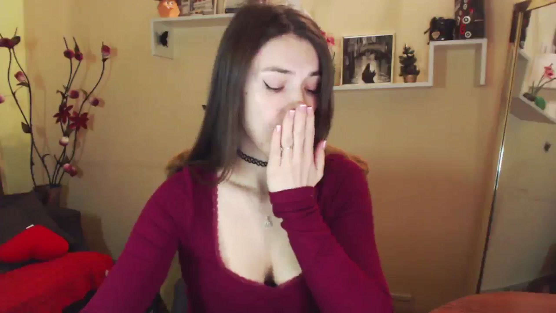 Gallery image thumbnail from MiaRoony's myfreecams stream on, 12/24/2025, 12:18 image 12 of 20