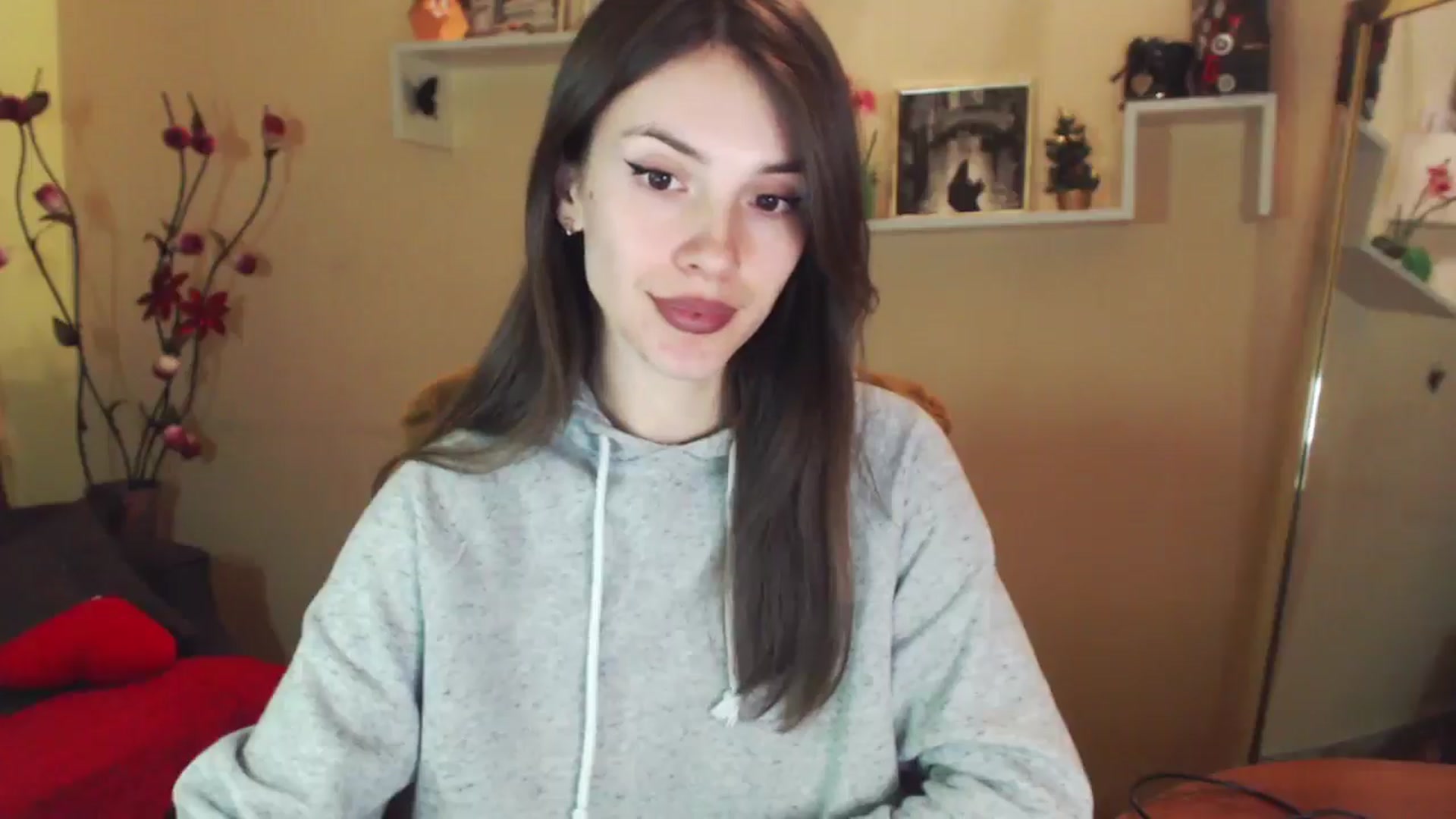 Gallery image thumbnail from MiaRoony's myfreecams stream on, 12/27/2025, 14:44 image 8 of 20