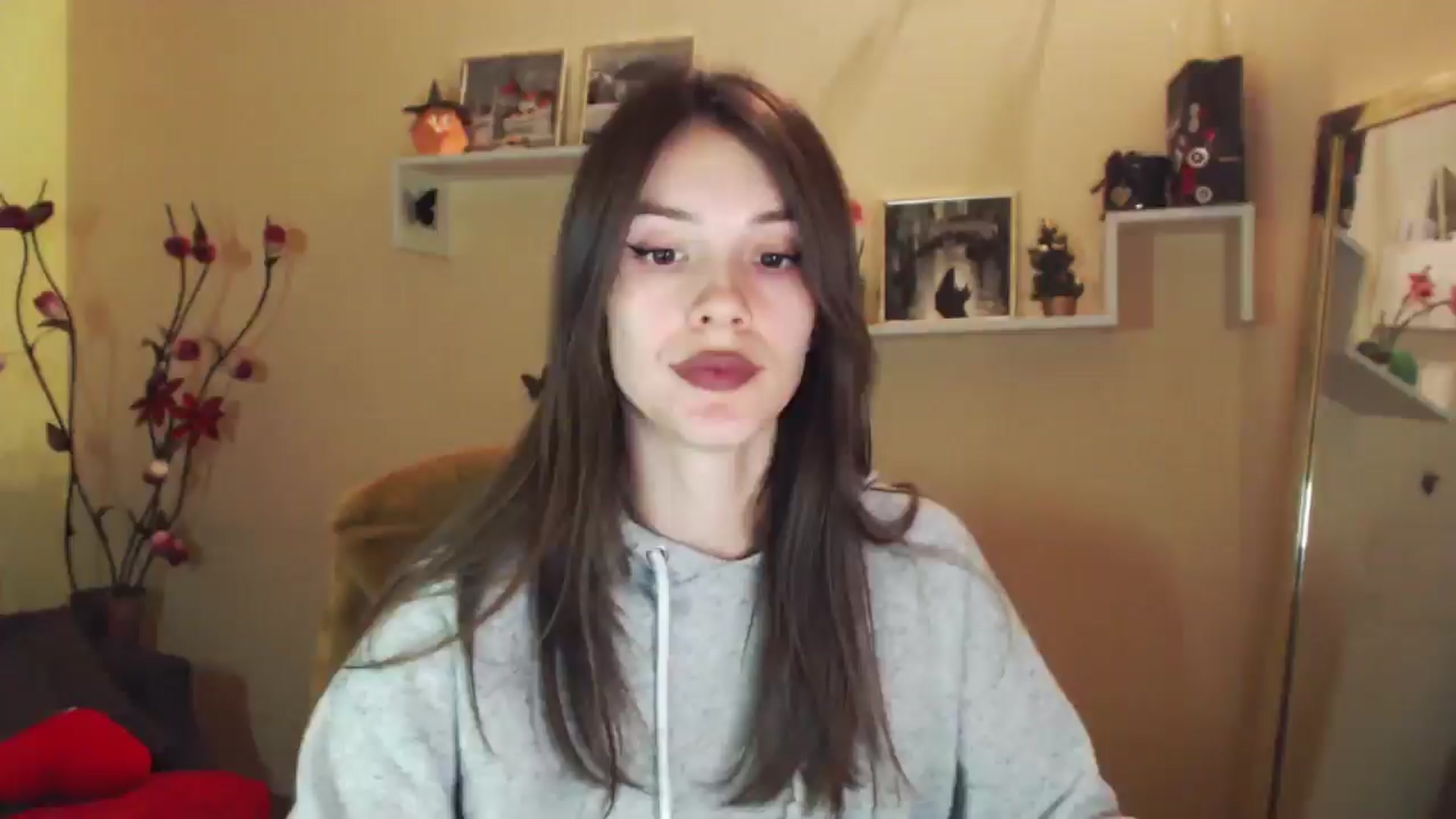 Gallery image thumbnail from MiaRoony's myfreecams stream on, 12/27/2025, 15:19 image 17 of 20