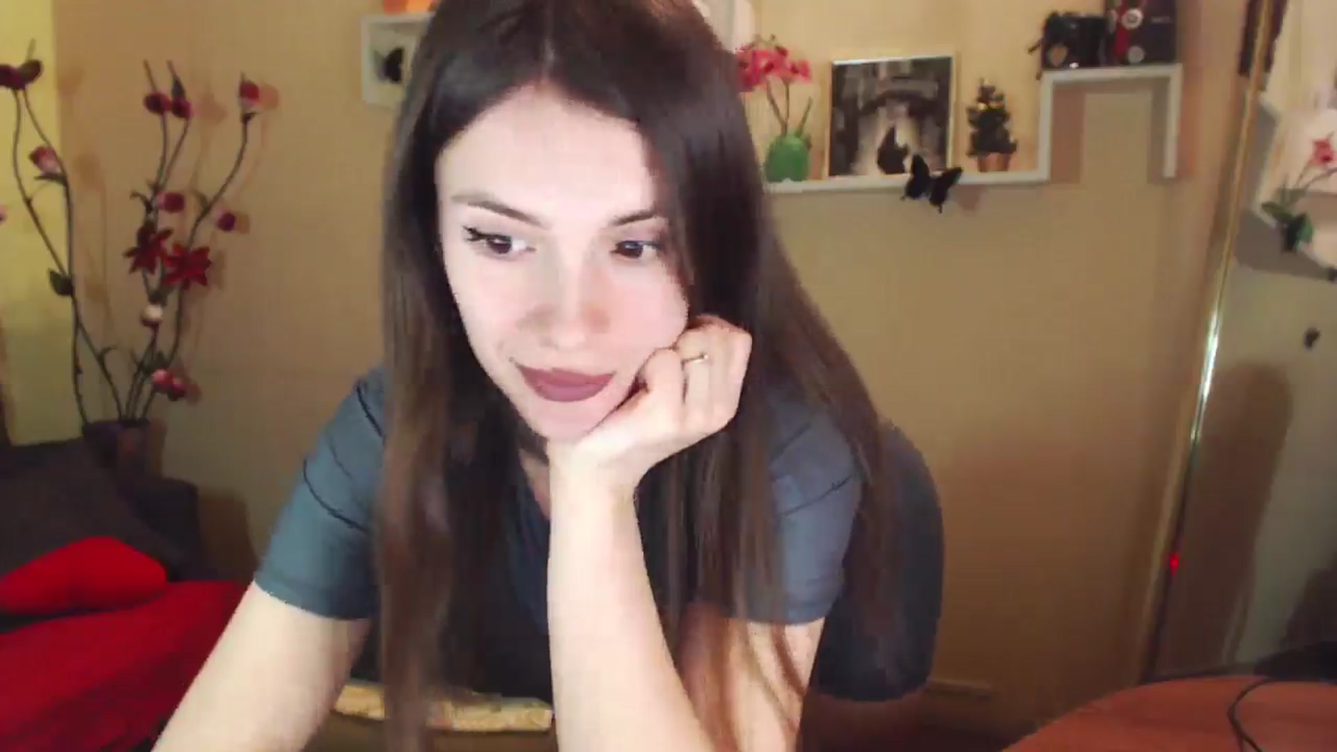 Gallery image thumbnail from MiaRoony's myfreecams stream on, 12/28/2025, 13:36 image 19 of 20