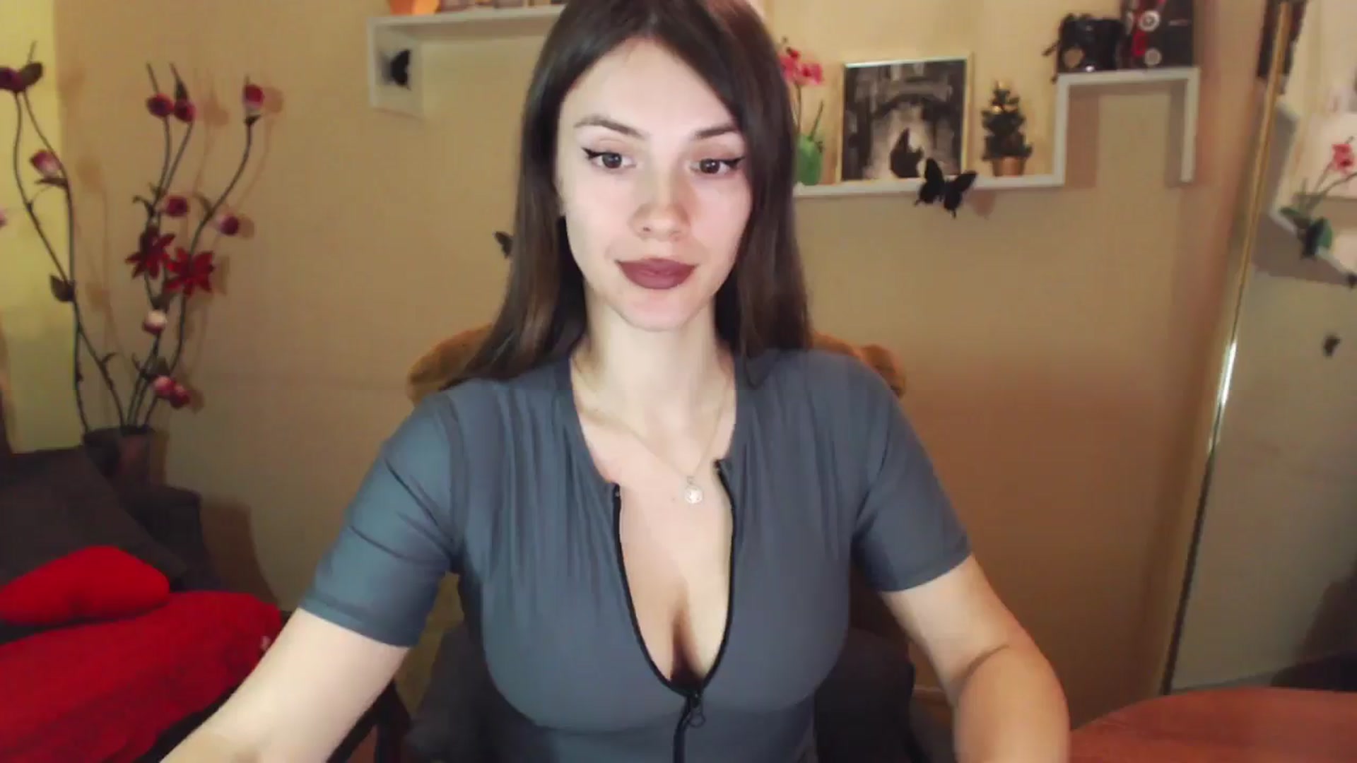 Gallery image thumbnail from MiaRoony's myfreecams stream on, 12/28/2025, 13:36 image 4 of 20