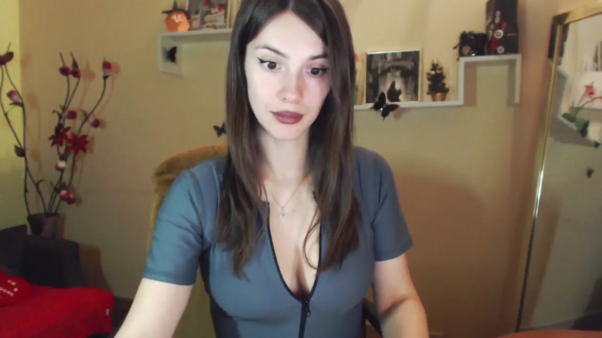 Gallery image thumbnail from MiaRoony's myfreecams stream on, 12/29/2025, 13:07 image 18 of 20
