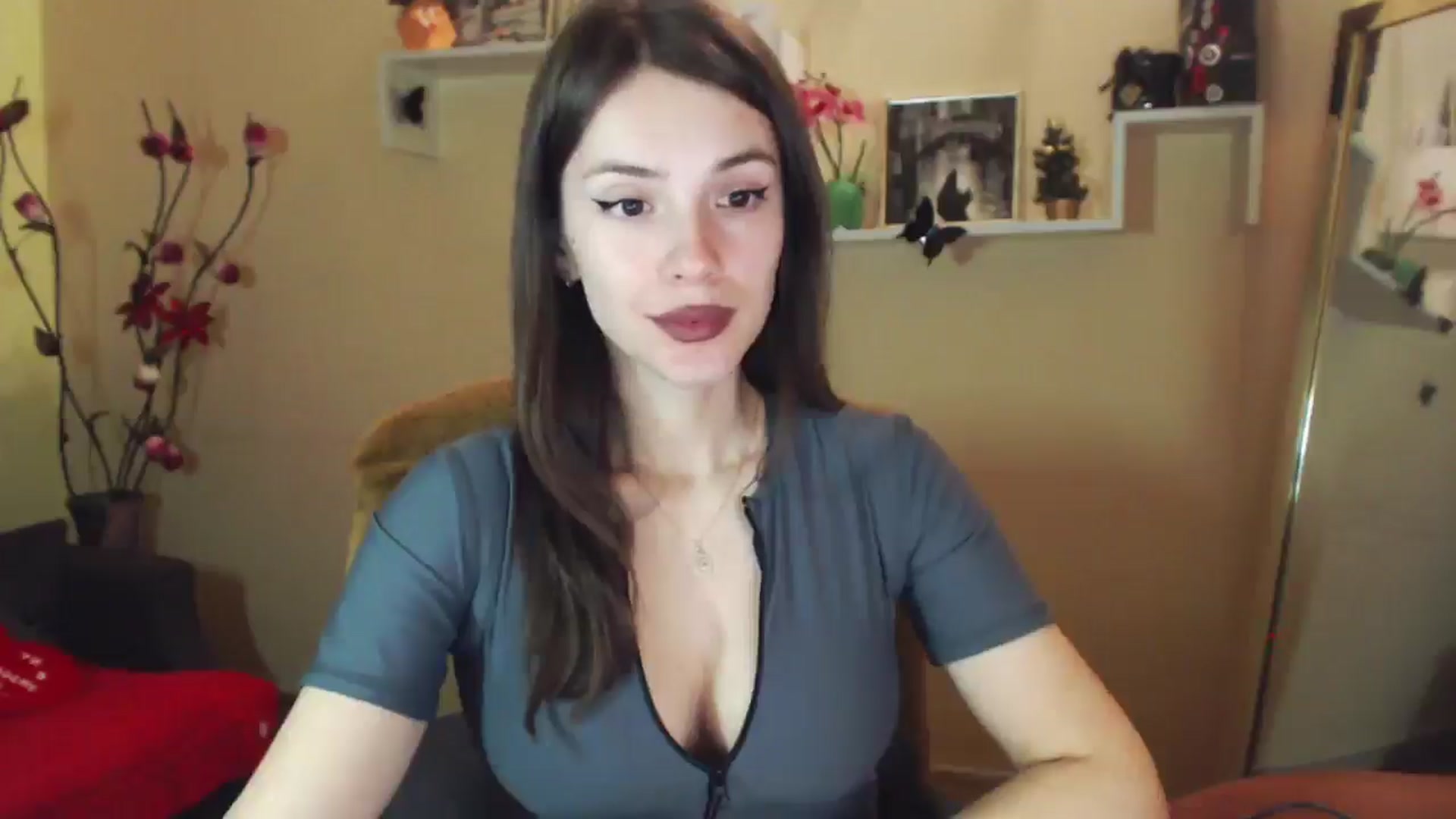 Gallery image thumbnail from MiaRoony's myfreecams stream on, 12/29/2025, 13:07 image 10 of 20