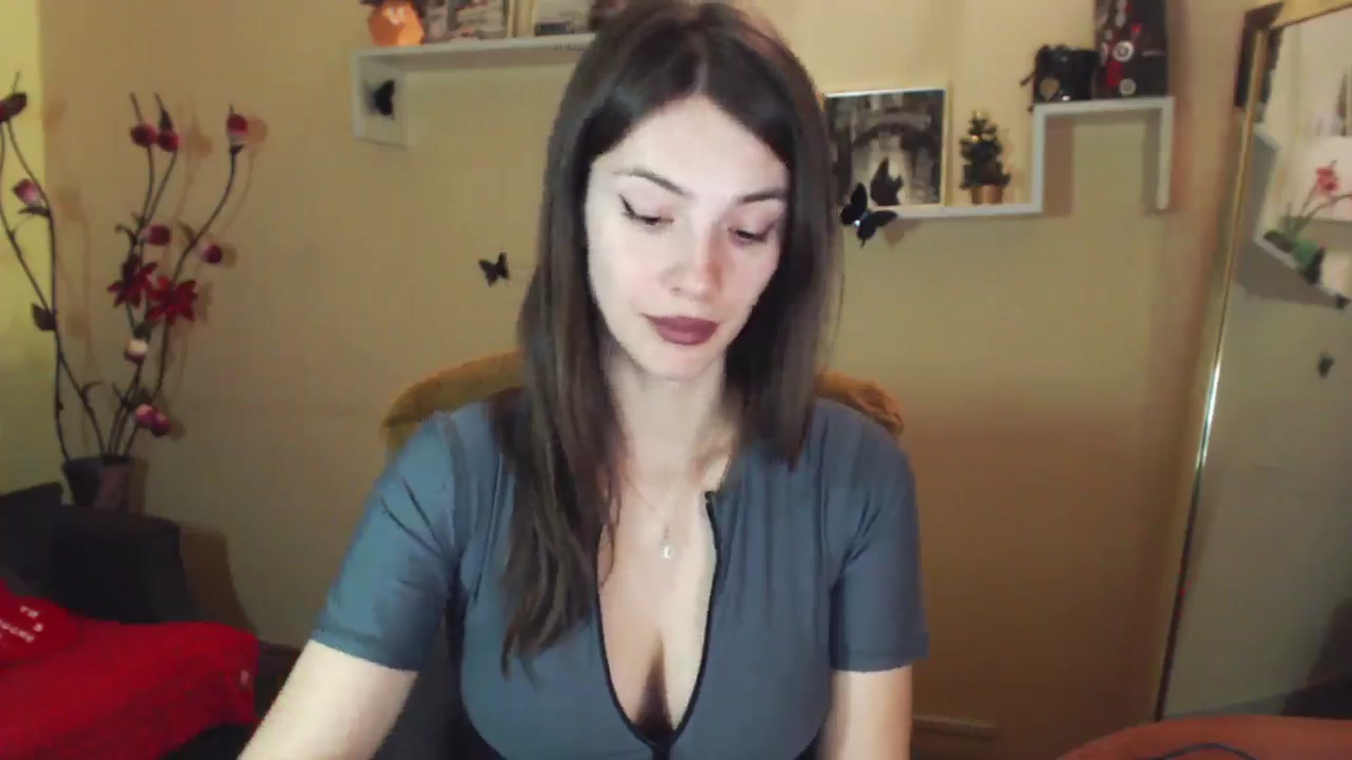 Gallery image thumbnail from MiaRoony's myfreecams stream on, 12/29/2025, 13:07 image 12 of 20