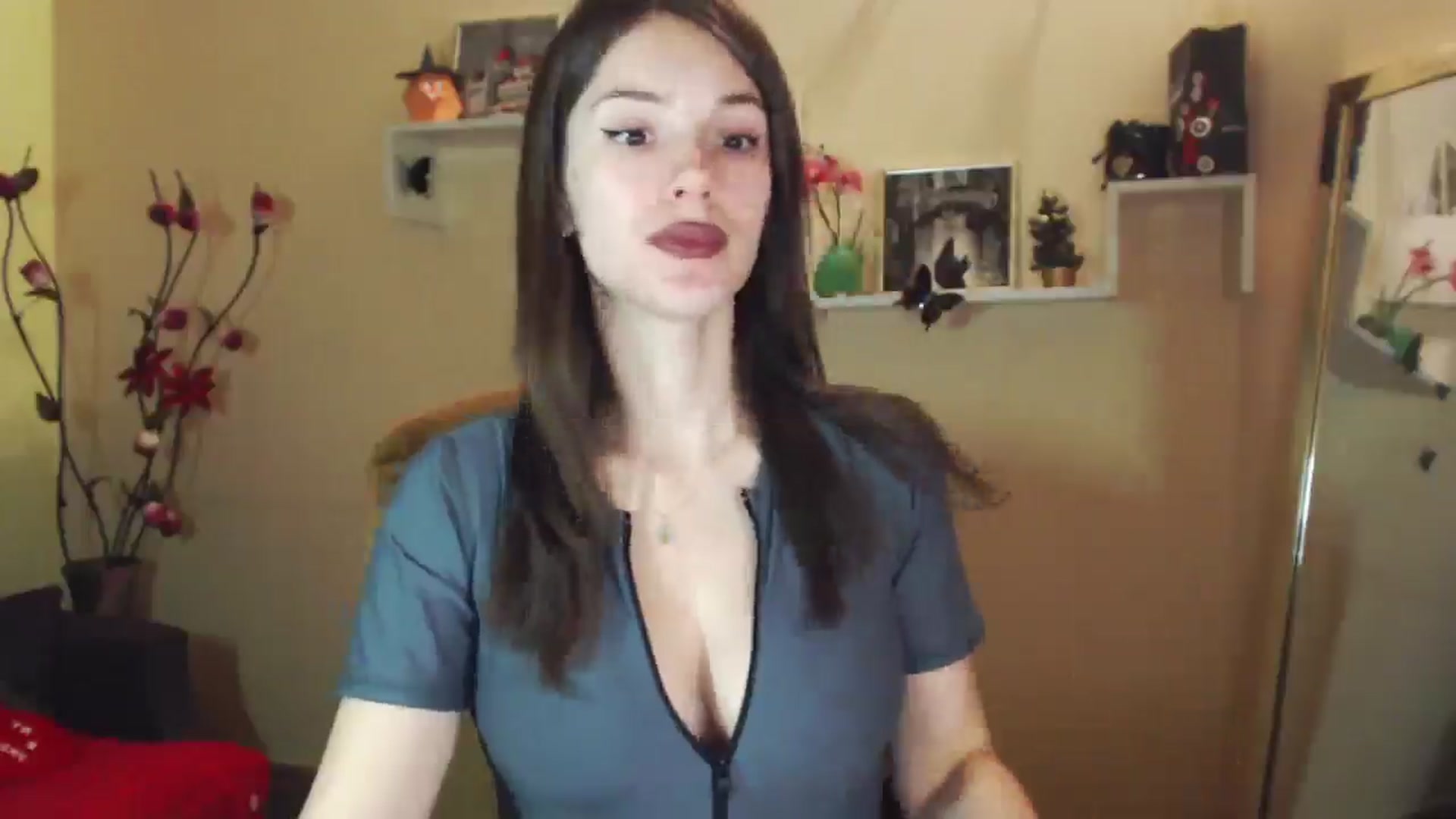 Gallery image thumbnail from MiaRoony's myfreecams stream on, 12/29/2025, 13:07 image 19 of 20