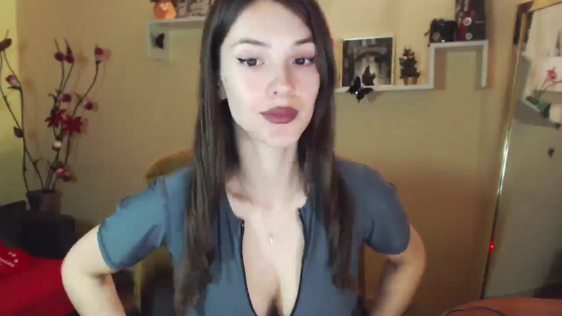 Gallery image thumbnail from MiaRoony's myfreecams stream on, 12/29/2025, 13:07 image 4 of 20