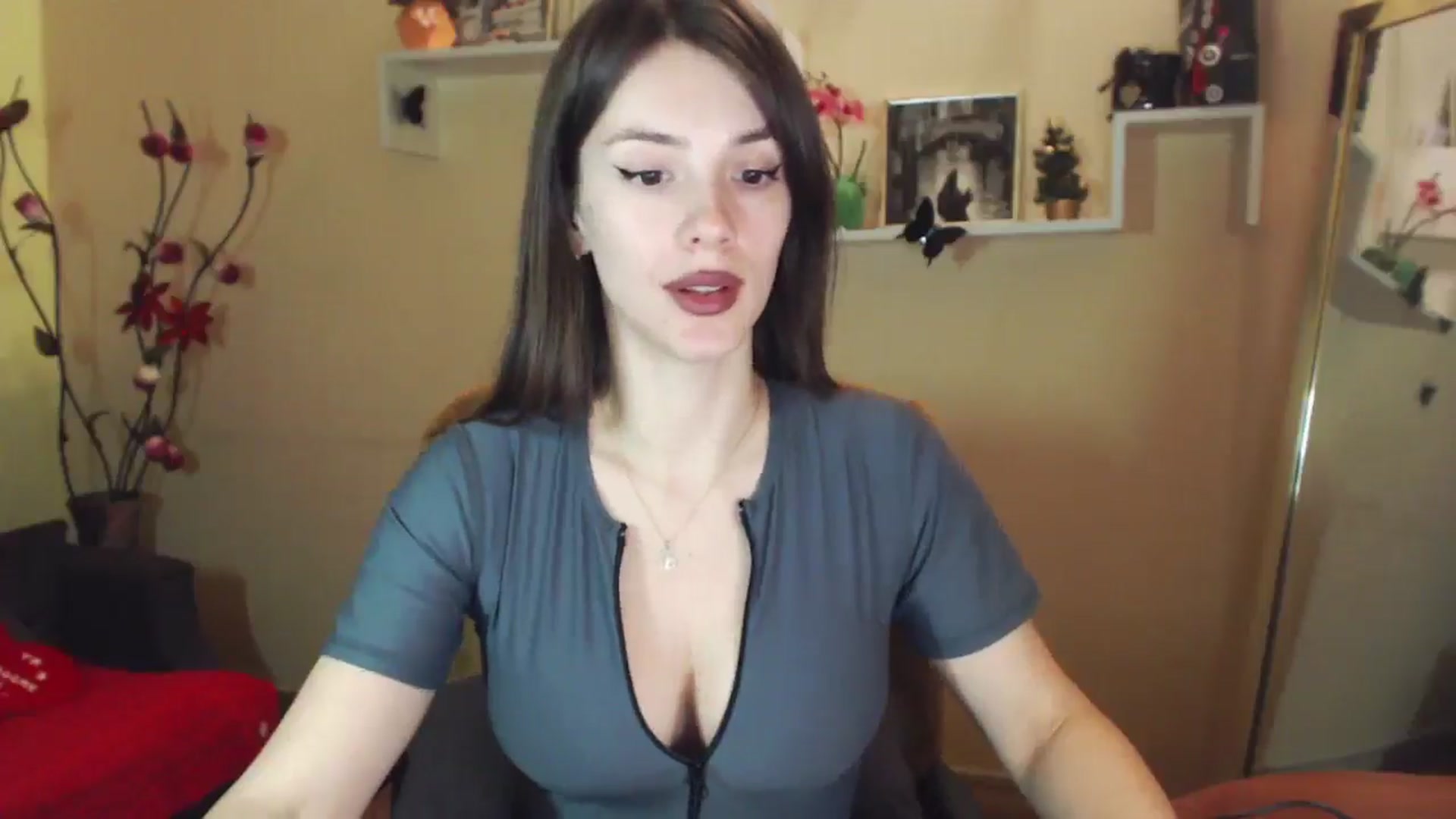 Gallery image thumbnail from MiaRoony's myfreecams stream on, 12/29/2025, 13:07 image 13 of 20