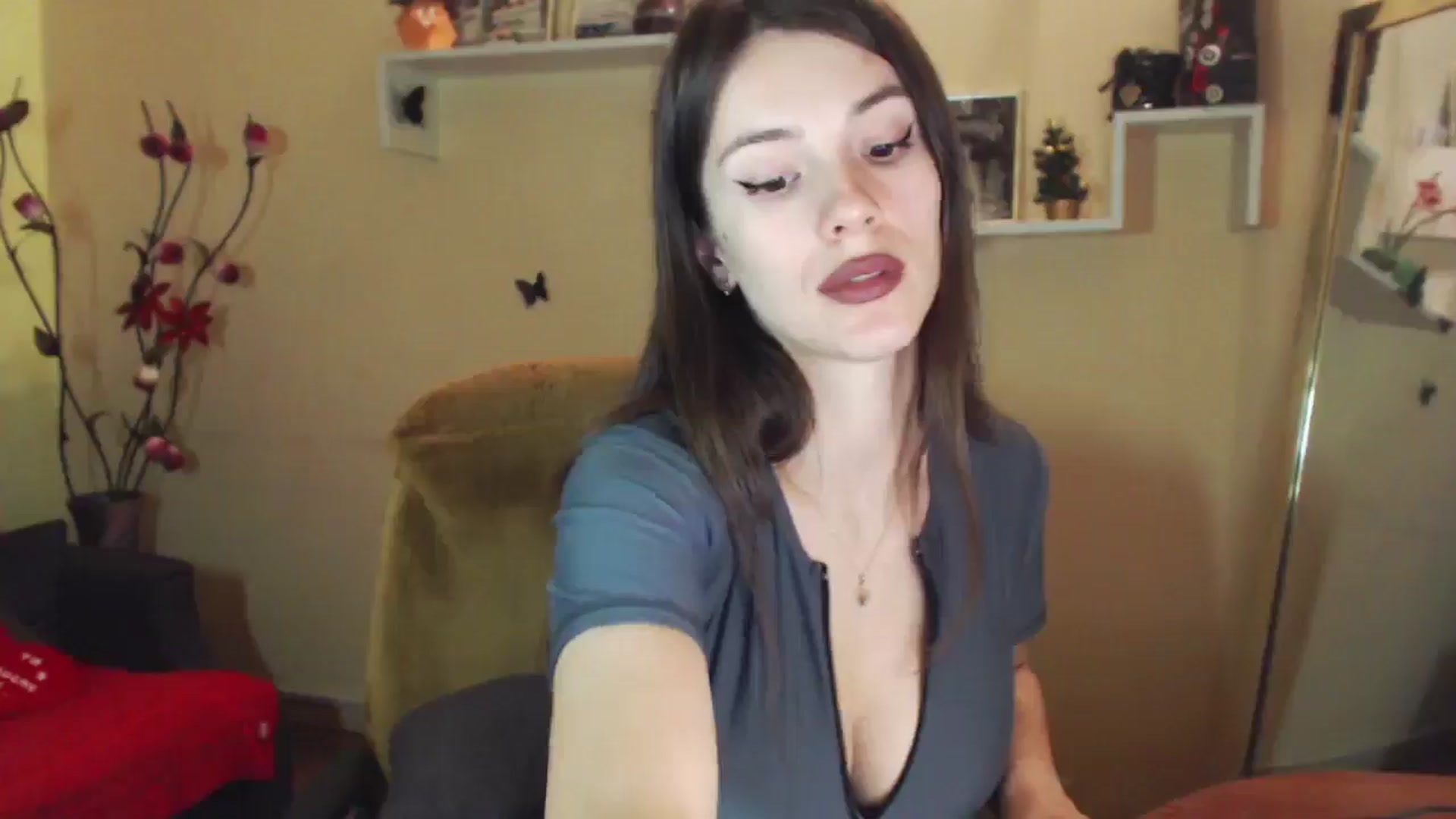 Gallery image thumbnail from MiaRoony's myfreecams stream on, 12/29/2025, 13:07 image 15 of 20