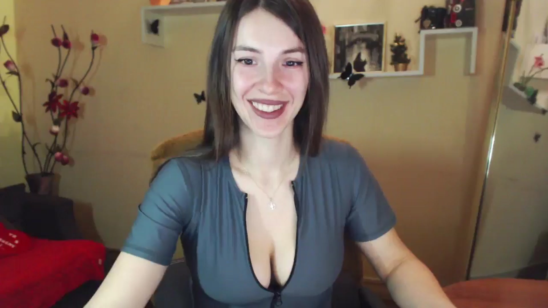 Gallery image thumbnail from MiaRoony's myfreecams stream on, 12/29/2025, 14:28 image 10 of 20