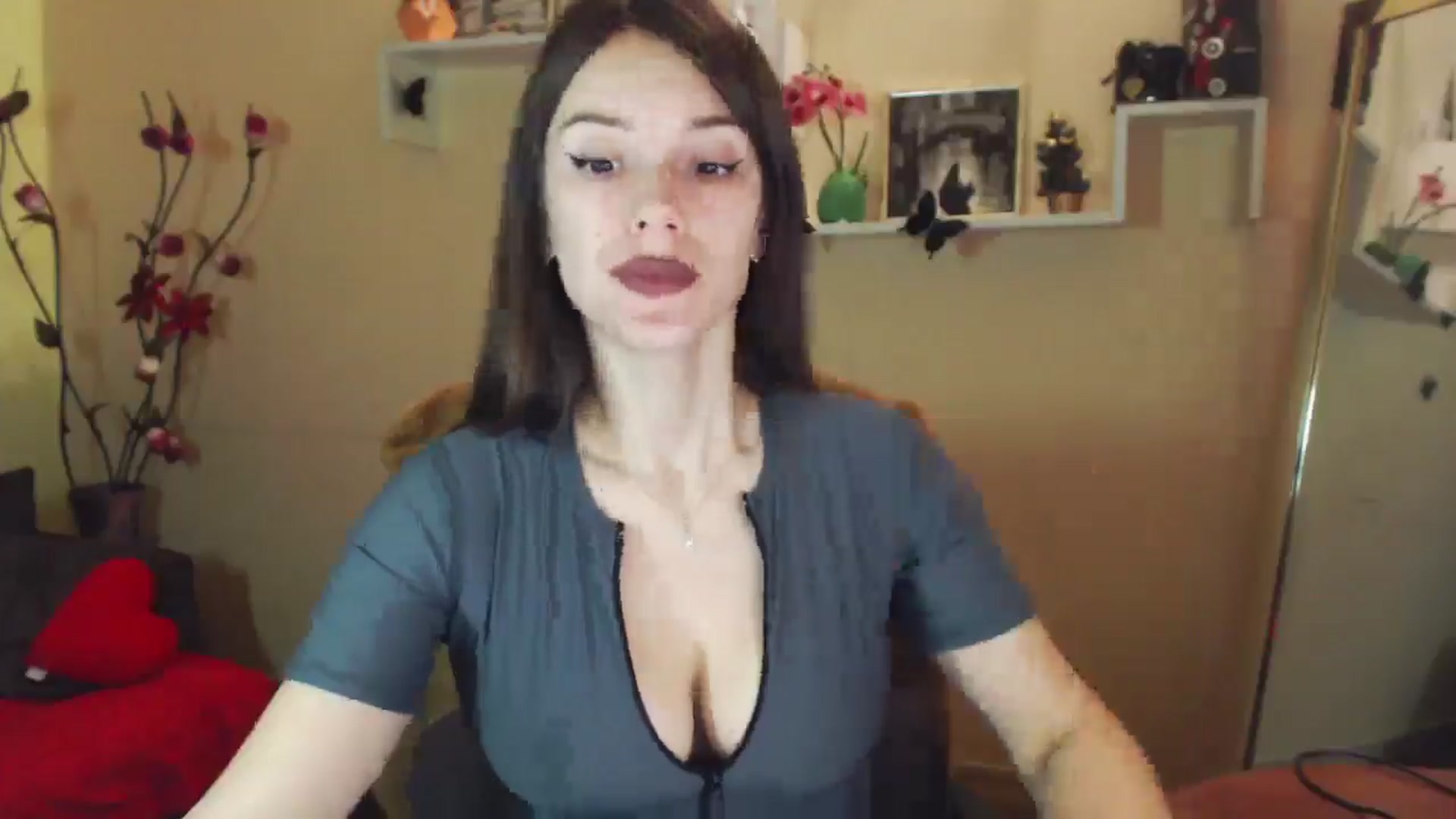 Gallery image thumbnail from MiaRoony's myfreecams stream on, 12/29/2025, 16:30 image 3 of 20
