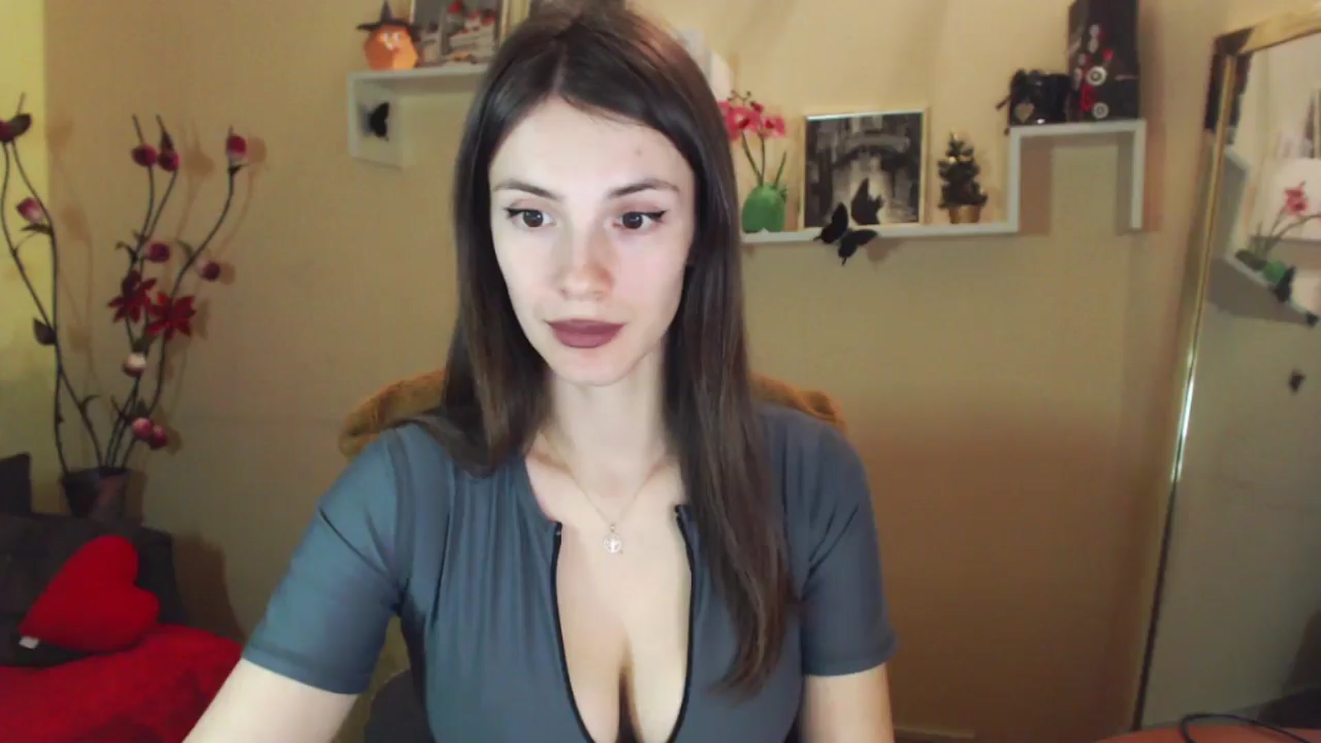 Gallery image thumbnail from MiaRoony's myfreecams stream on, 12/29/2025, 16:30 image 4 of 20
