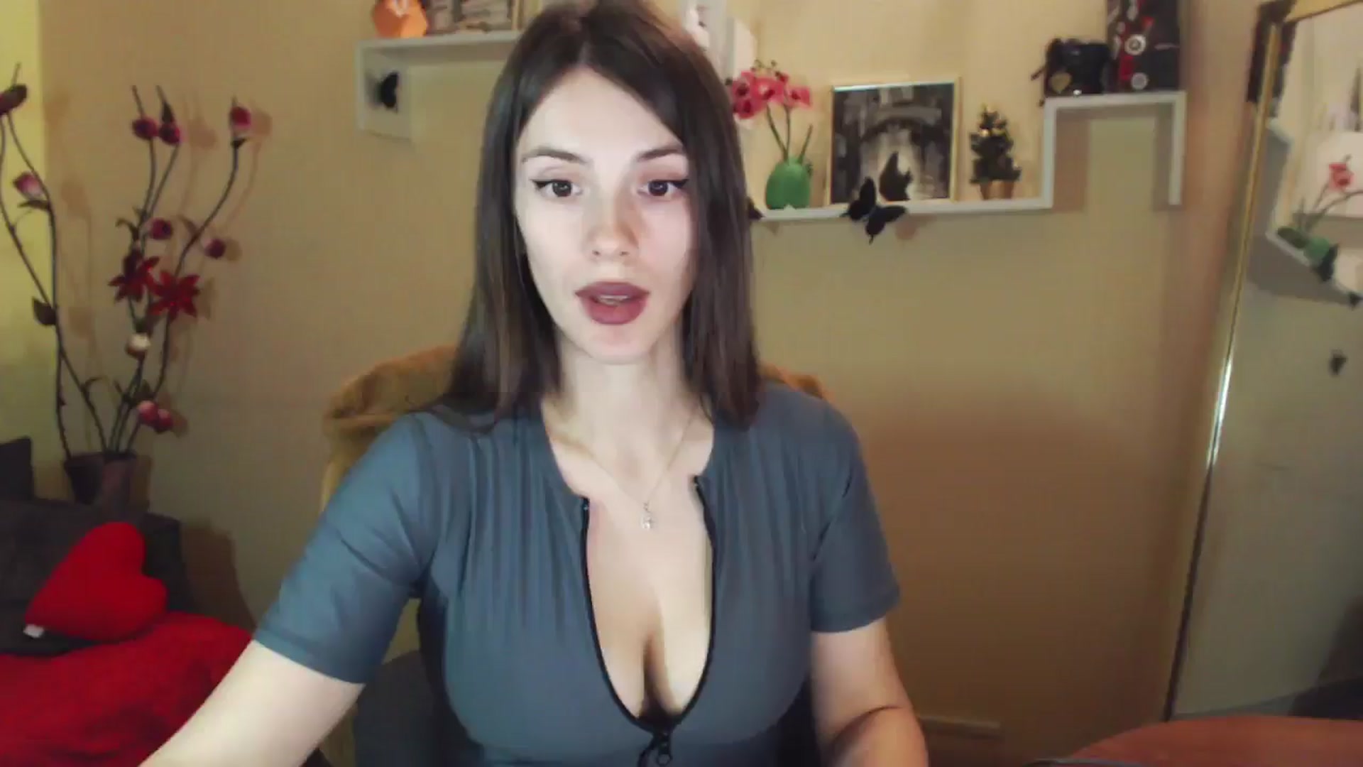 Gallery image thumbnail from MiaRoony's myfreecams stream on, 12/29/2025, 16:30 image 1 of 20