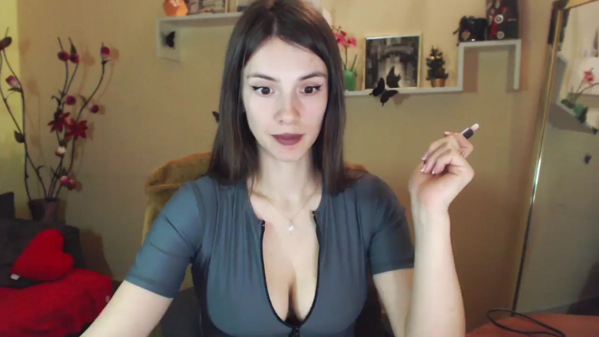 Gallery image thumbnail from MiaRoony's myfreecams stream on, 12/29/2025, 16:30 image 7 of 20